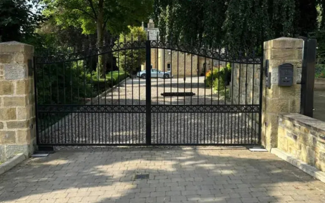 Lodge - Sleeps 18, pet Friendly & Free Parking