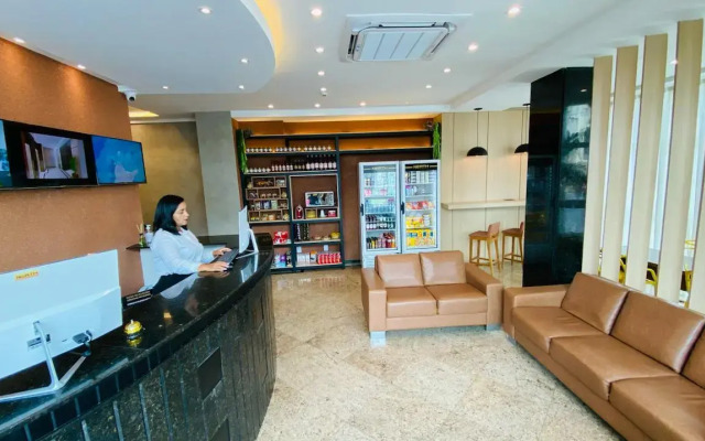 North Hotel