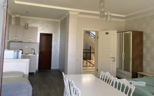house on Moryakov 55