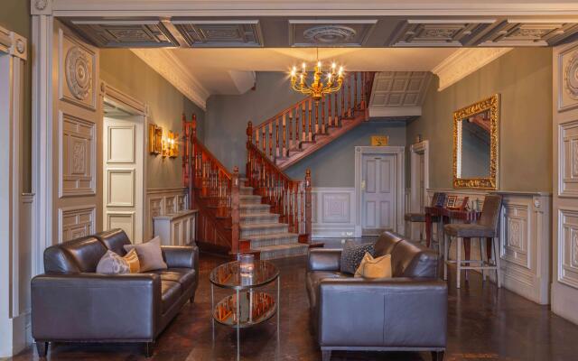 Bunratty Castle Hotel, BW Signature Collection