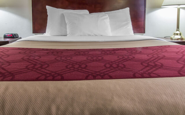 Econo Lodge Thunder Bay