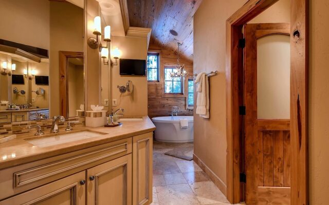 Cypress Mountain Chalet