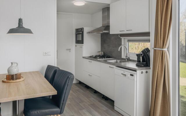 Modern Chalet With Dish Washer, Near Domburg