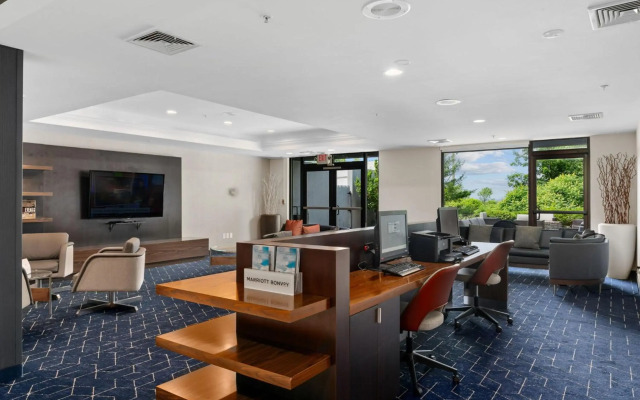 Courtyard by Marriott Burlington Williston