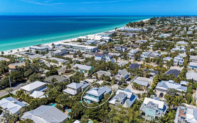 Blue Palm Paradise - 205 - 65th