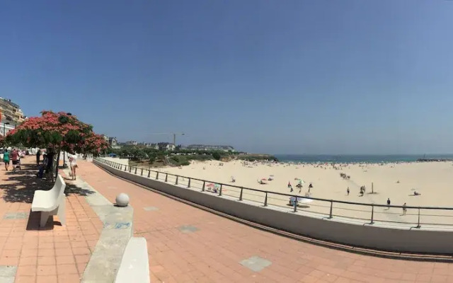 Piso de 3 Hab.  Vistas a la Playa. FOZ