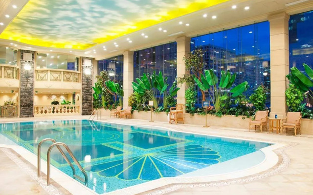 New Orient Landmark Hotel
