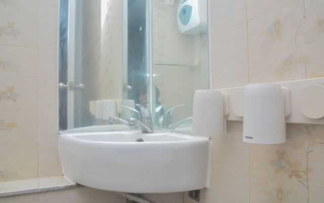 Best Deal And Nice 2Br At Bassura City Apartment