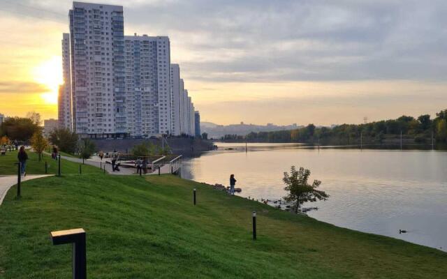 Apartments on Yaryginskaya embankment 11