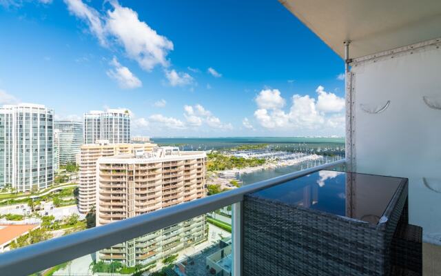 Ocean, Marina & City View Studio + Balcony #2