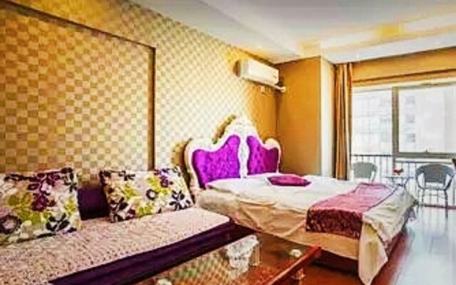 Xinghai Exhibition Center Apartment