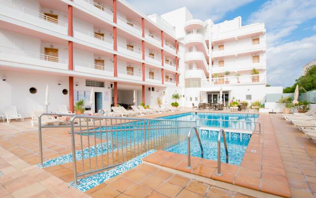 Lakiki Apartments