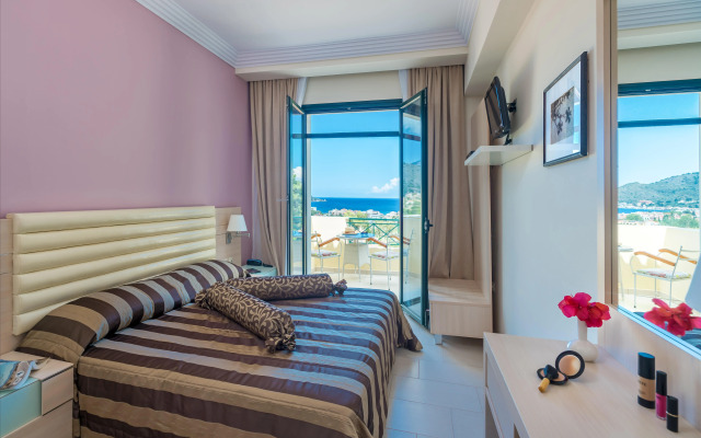 Ai Yannis Suites and Apartments Hotel