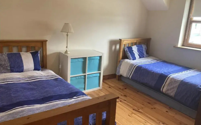 3-bed House Sleeps 6 With Patio