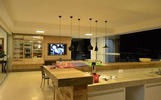 Suites de Luxo em Escarpas do Lago