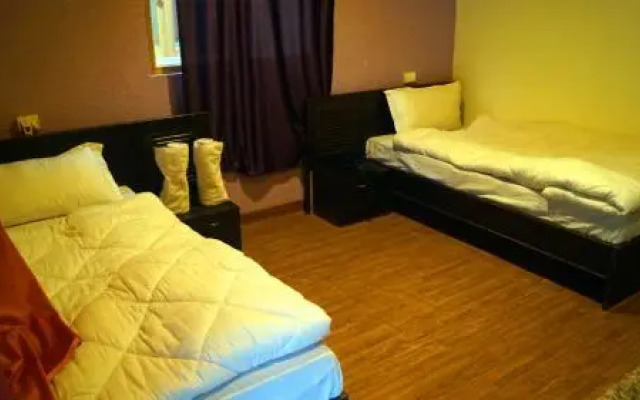 Kedar River Retreat , Sitapur