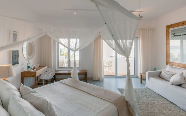 Santorini Mozambique