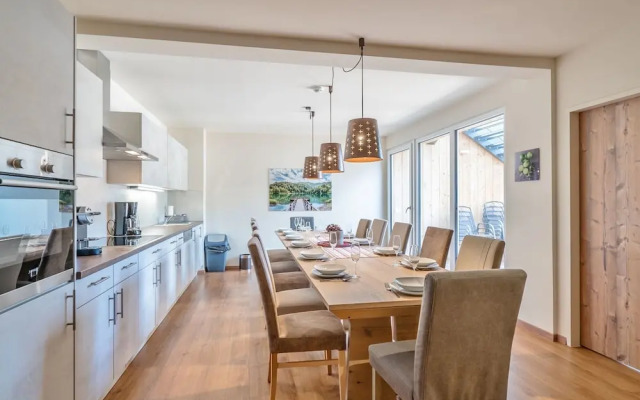 Warm Apartment in Gosau With Shared Sauna