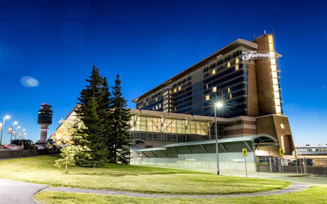 Fairmont Vancouver Airport In-Terminal Hotel