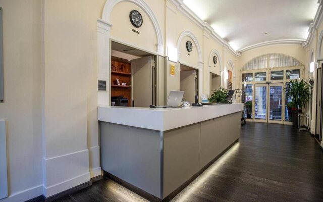 Hotel Urbani