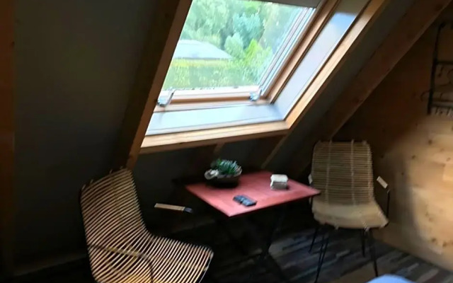 T’ Hogeland Ainrom