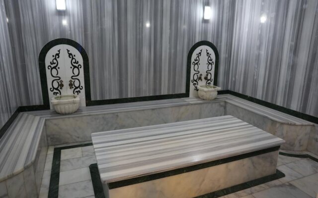 Luxe Lankaran Hotel