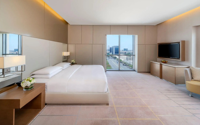 Hyatt Regency Dubai Creek Heights