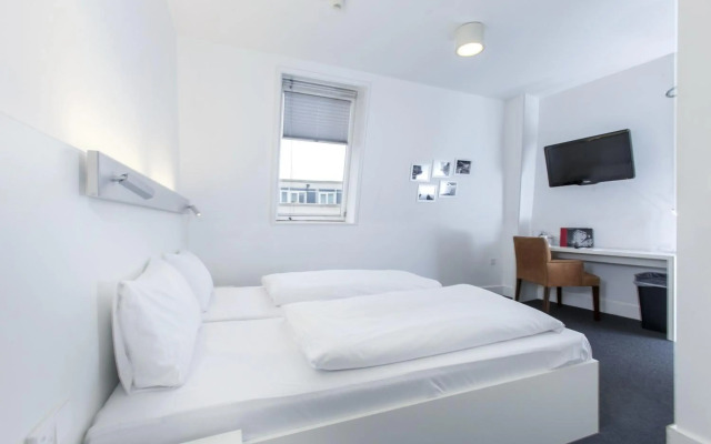 Mk Hotel London