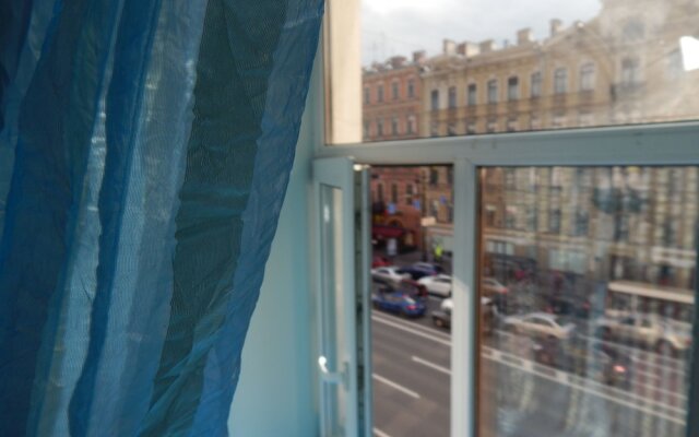 Rooms on Nevsky Prospekt