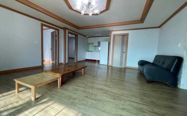 Taean Aloenara Pension