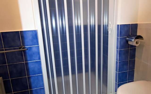 Prestige House Bargello