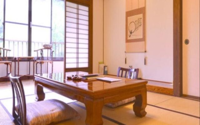 Kaikake Onsen Ryokan