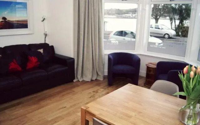 Boat House Super Suites