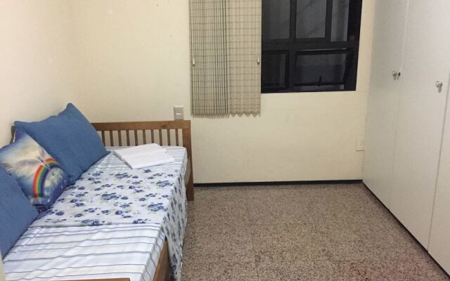 Apartamento mobiliado pertinho beira mar