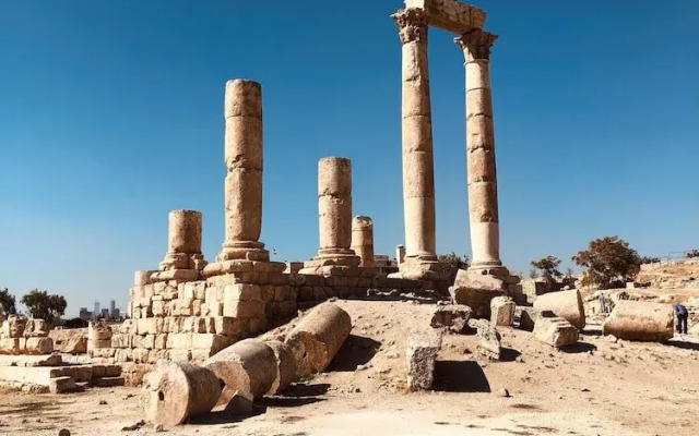 The Royal Luxury City Budget Visit