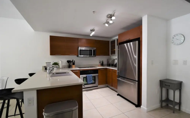 Lovely apt in the heart Midtown