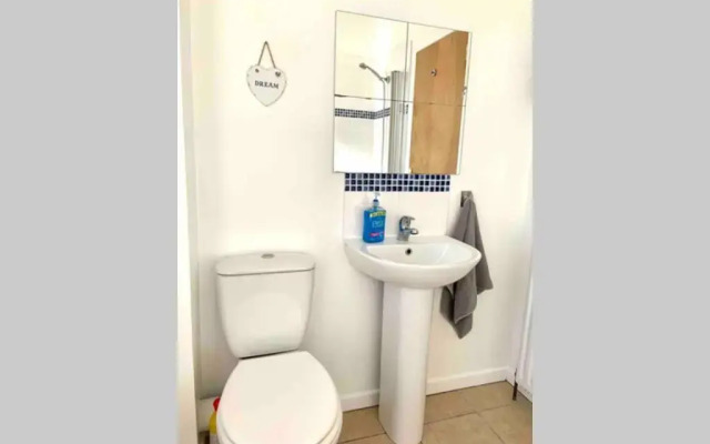 Flat 5 EIA House