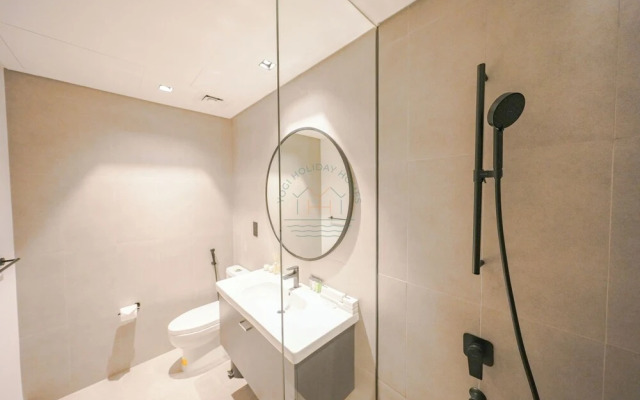 Urban Skyline City Comfort Studio