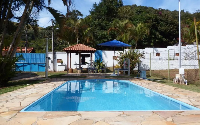 Casa Agradável com piscina.