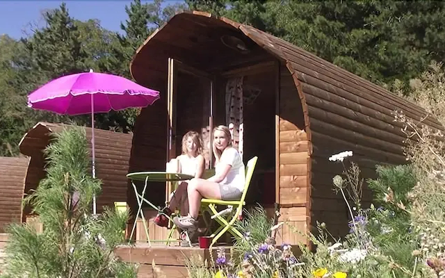 La Colline Aux Cabanes