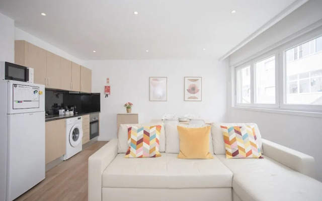 Liiiving - Seaside Cosy Apartment