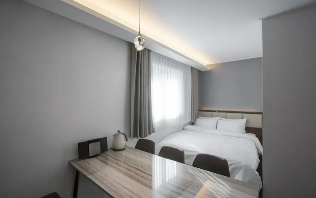 Busan Lounge 26 Hotel