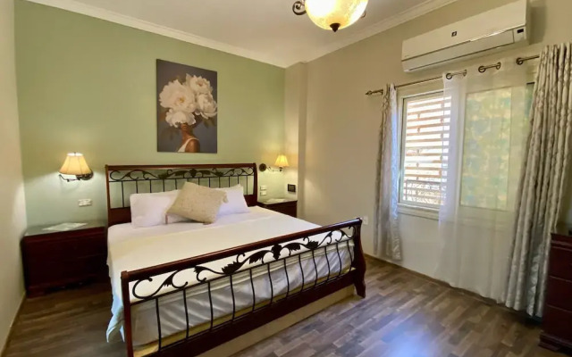 Luxurious Villa Serene Garden New Cairo