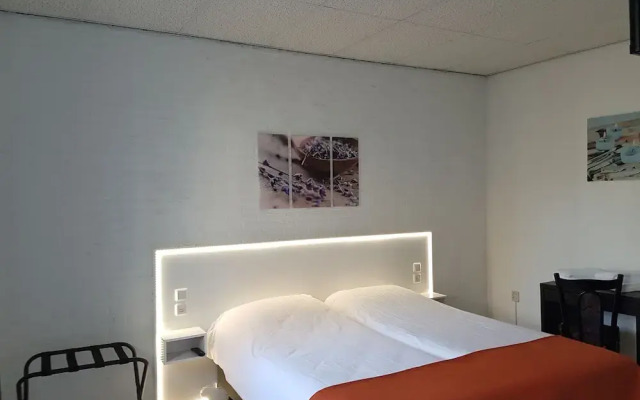 Hotel de Stadsboerderij/ Eetcafé de Brabander