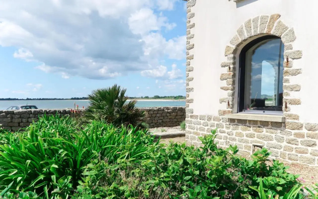 Holiday Home Men Meur (Gul100)