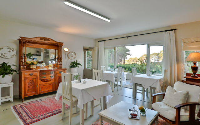Hermanus Lodge on the Green