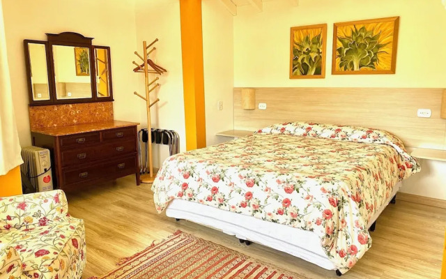 Chalés Da Casa Centenaria