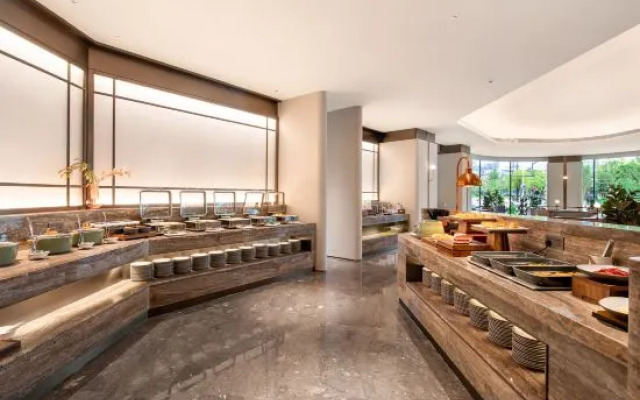 Mercure Nantong Central Business District