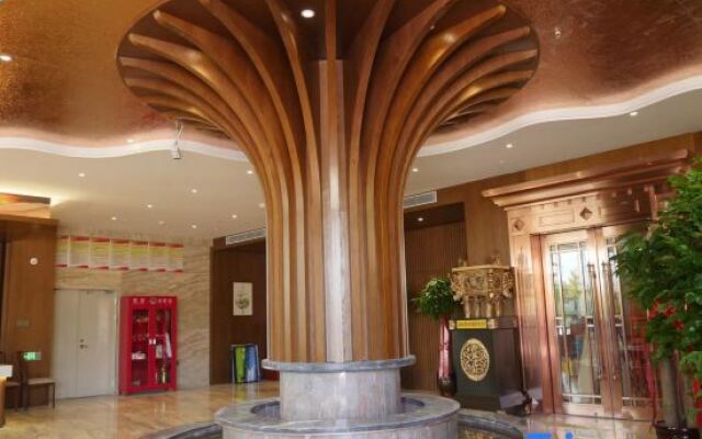 Shanshan Taihe Hotel (People's Government Branch)