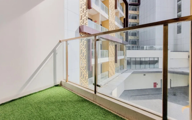 Best Deal Studio at Patraland Amarta Apartment